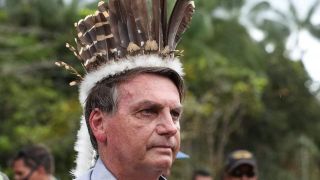 Bolsonaro rebate Lula sobre suposto descaso com indígenas: “Farsa da esquerda” 