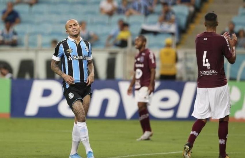 Grêmio Cria Pouco Leva 2 A 0 Do Caxias E Estreia No Gauchão Com Derrota Notícias Donfanews 9292
