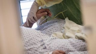 Brasil supera 111 mil mortes pela Covid-19 e se aproxima de 3,5 milhões de casos