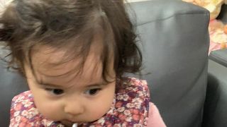 Bebê de 1 ano recusa mamadeira e aceita cuia de chimarrão em Porto Alegre