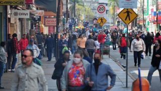População brasileira ultrapassa os 211,7 milhões, estima IBGE