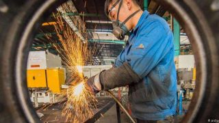 Produção industrial brasileira cresce 8% em julho, mas ainda não elimina perdas com a pandemia