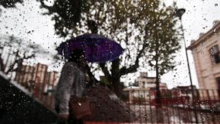Defesa Civil alerta para queda de granizo, fortes chuvas e ventania em Porto Alegre
