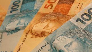 Rombo nas contas do governo soma R$ 647,8 bilhões até agosto