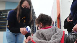 Reinício de aulas presenciais em Porto Alegre tem boa parte das escolas fechadas