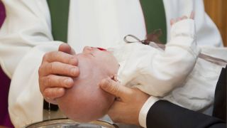 Paróquia Nossa Senhora de Czestochowa informa datas dos próximos cursos de Batismo