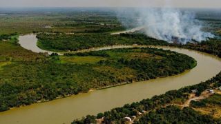 Governo manda 71 soldados para reforçar combate a fogo no Pantanal
