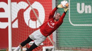 Lomba comemora chance de se tornar goleiro do Inter com maior participações na Libertadores