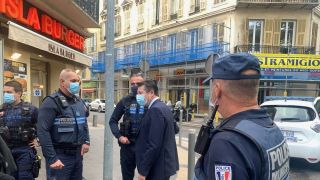 Ataque a faca deixa mortos e feridos na Basílica de Nice, na França