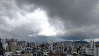 Sol aparece, mas chuva deve atingir o RS nesta terça-feira