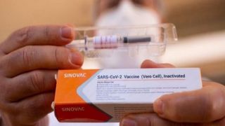 Álcool, sedativos e analgésico cirúrgico foram encontrados no sangue de voluntário da CoronaVac que morreu