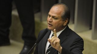 Líder do governo diz que futuro do Renda Cidadã será definido após 2º turno