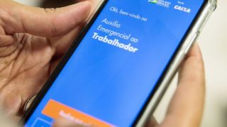 Auxílio Emergencial: Caixa Econômica Federal libera saques para nascidos em outubro