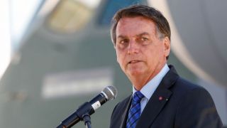 Bolsonaro justifica alta na conta de luz com nível de represas e risco de apagões
