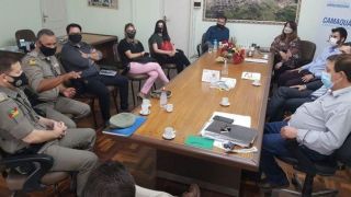 Autoridades discutem medidas de segurança contra o coronavírus em Camaquã
