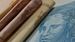 Governo quer usar em 2021 recursos deste ano para o coronavírus