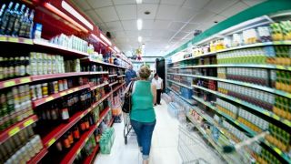 Inflação das famílias com baixa renda acumula alta de 6,30% em 2020
