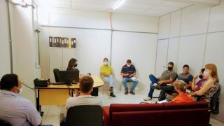 Combate à seca: entidades se reúnem para tratar dos problemas da estiagem em Dom Feliciano