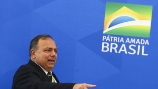 Prefeitos se reúnem nesta quinta-feira com o ministro da Saúde para debater início da vacinação