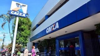 Caixa paga abono salarial para nascidos em janeiro e fevereiro