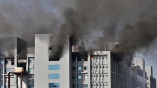 Incêndio atinge sede do Instituto Serum, maior fabricante de vacinas do mundo