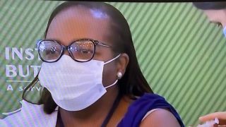 Nos cinco primeiros dias de vacinação contra o coronavírus, o Brasil aplicou doses em mais de 400 mil pessoas