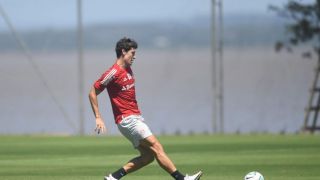 Caio Vidal e Dourado retornam ao time colorado; Thiago Galhardo fica à disposição