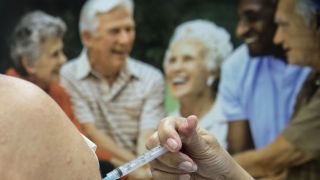 Idosos a cima de 85 anos serão imunizados contra a covid-19 em Dom Feliciano