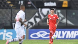 Abel Braga e os problemas para definir a dupla de zagueiros para encarar o Flamengo