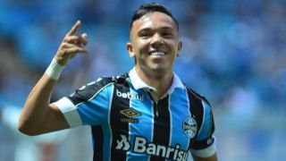 Grêmio anuncia a venda de Pepê para o Porto por 15 milhões de euros