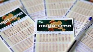 Mega-Sena volta a acumular e prêmio chega a R$ 50 milhões