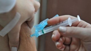 Vacinação contra gripe será liberada para toda população a partir de segunda-feira