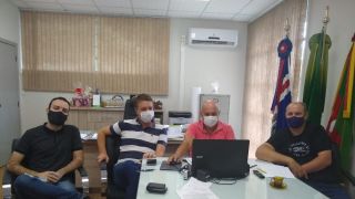 Executivo Municipal participa de reunião com a CORSAN