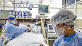 RS volta a registrar 90% de ocupação nas UTIs após 48 dias; são quase 700 leitos a mais