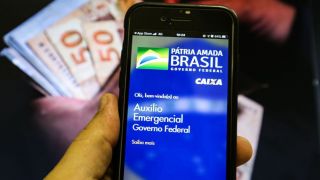 Caixa Econômica Federal paga primeira parcela a nascidos em novembro