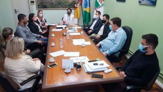 Rede municipal de ensino inicia retomada de atividades presenciais em Camaquã