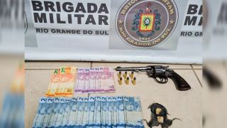 Brigada Militar prende homem armado e com drogas em Camaquã