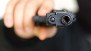 Criminosos assaltam agência bancária no bairro Moinhos de Vento, em Porto Alegre