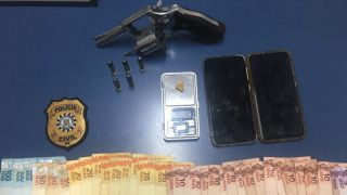 Polícia Civil prende criminosos que comandavam o tráfico de drogas no bairro Bom Sucesso
