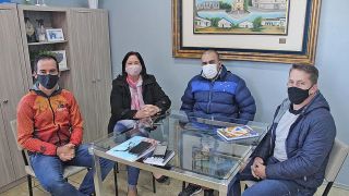 SMED e Allende Bueno firmam parceria para corridas de rua em Camaquã