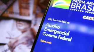 Trabalhadores nascidos em maio recebem a segunda parcela do auxílio emergencial