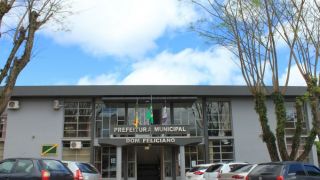 Repartições públicas municipais de Dom Feliciano terão ponto facultativo em 04 de junho