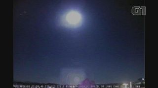 Com o tamanho de uma bola de basquete e o brilho da Lua cheia, meteoro de alta magnitude ilumina céu no RS