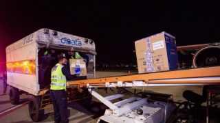 Municípios gaúchos recebem mais 325 mil doses de vacinas contra o coronavírus nesta segunda-feira