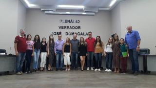 Novos vereadores mirins tomam posse em Dom Feliciano