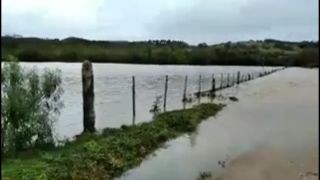 Chuva causa enchente na ponte da amizade, no Arroio Sutil