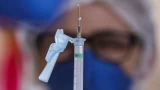 Rio Grande do Sul distribui 390 mil doses de vacina contra a Covid nesta quarta-feira