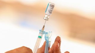 Covid-19: Fiocruz liberou mais 700 mil doses da vacina AstraZeneca
