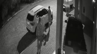 Vândalos foram flagrados danificando veículos em Dom Feliciano
