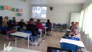 Secretaria de Educação de Dom Feliciano faz parceria com plataforma de livros digitais